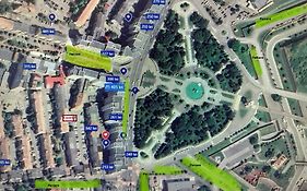 Apartamentul III - POENARU